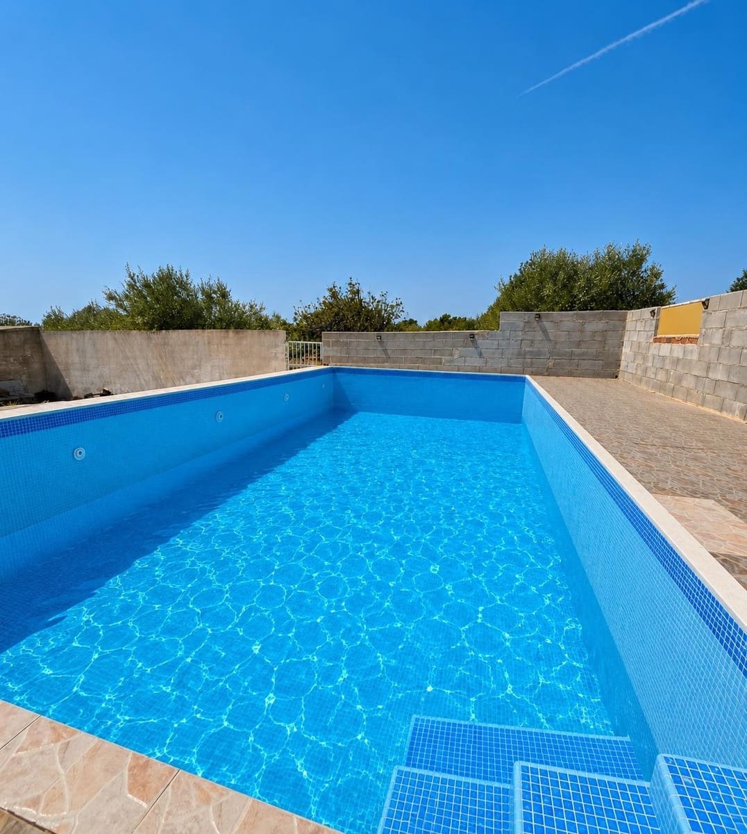 5 soveværelse Finca/Landehus til salg i Vandellos i l'Hospitalet de l'Infant med swimmingpool garage - € 375.000 (Ref: 10022502)