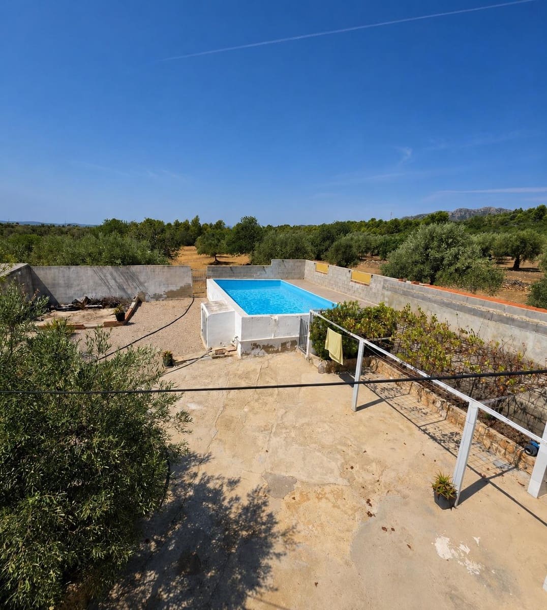5 soveværelse Finca/Landehus til salg i Vandellos i l'Hospitalet de l'Infant med swimmingpool garage - € 375.000 (Ref: 10022502)