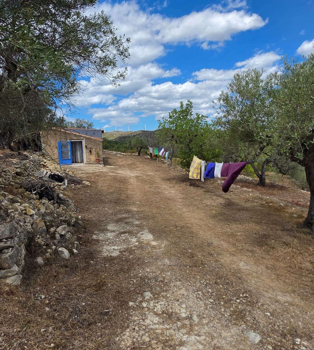 Finca/Country House for sale in El Perello - € 49,000 (Ref: 10037467)