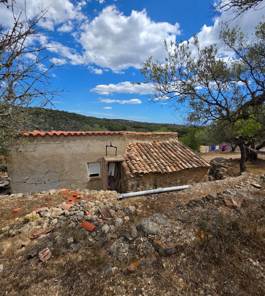Finca/Country House for sale in El Perello - € 49,000 (Ref: 10037467)