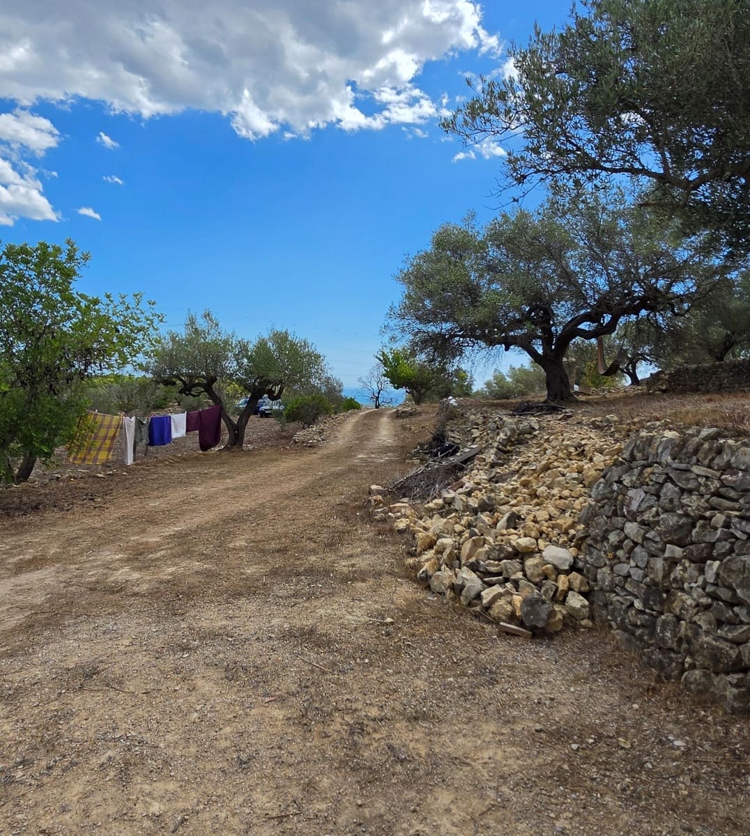 Finca/Country House for sale in El Perello - € 49,000 (Ref: 10037467)