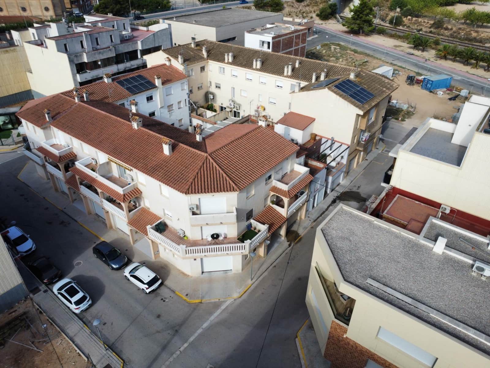 3 soveværelse Byhus til salg i Camarles med garage - € 180.000 (Ref: 10041150)