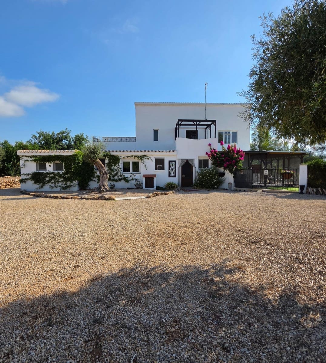4 sovrum Finca/Hus på landet till salu i El Perello med pool - 395 000 € (Ref: 10059160)