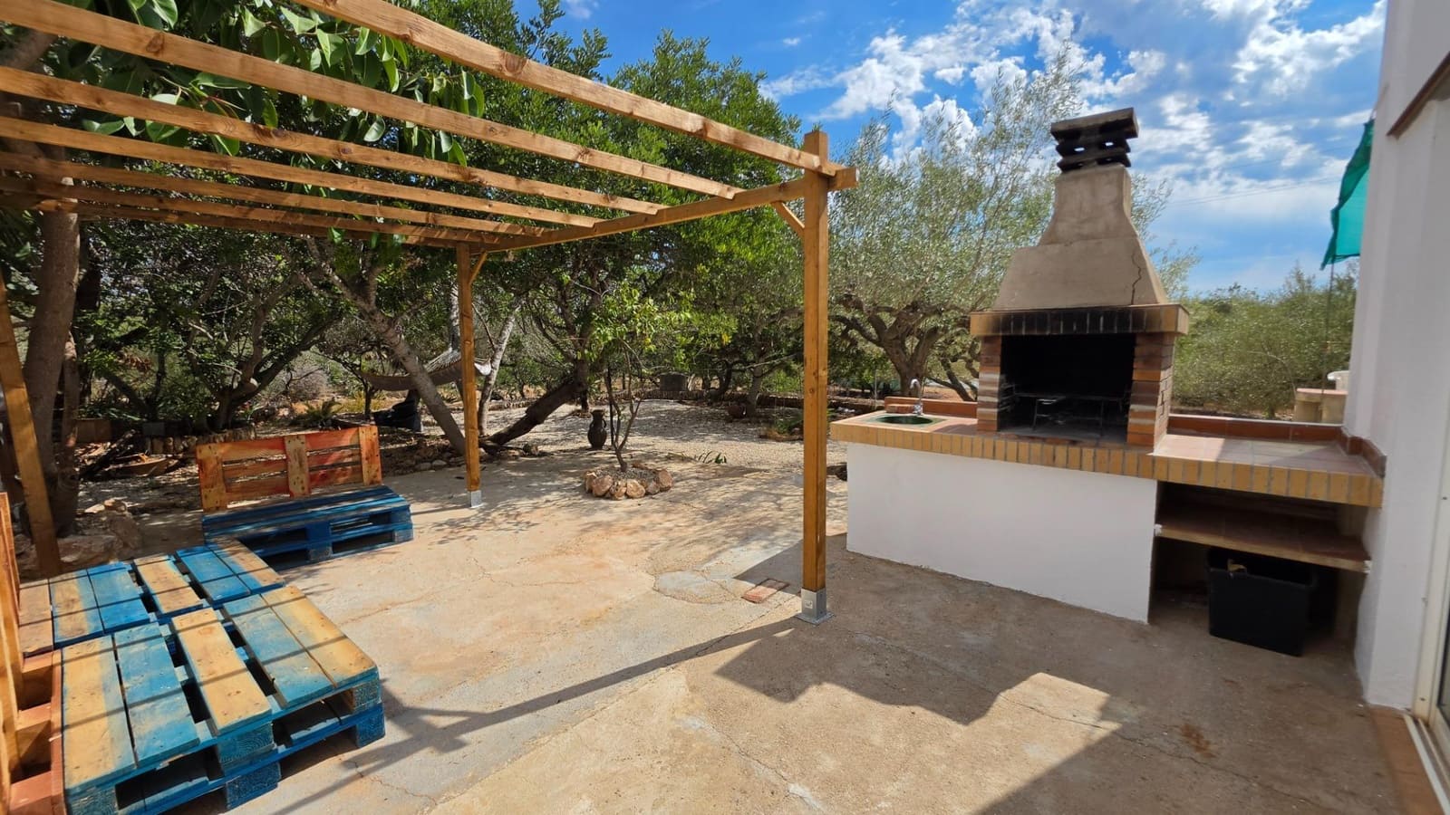 3 soverom Finca/Herregård til salgs i El Perello med svømmebasseng garasje - € 295 000 (Ref: 10094697)