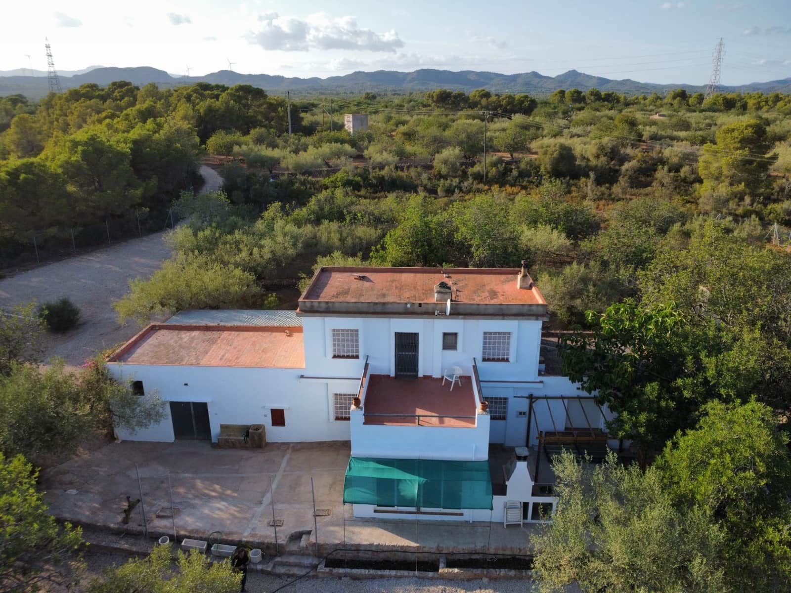 3 soverom Finca/Herregård til salgs i El Perello med svømmebasseng garasje - € 295 000 (Ref: 10094697)