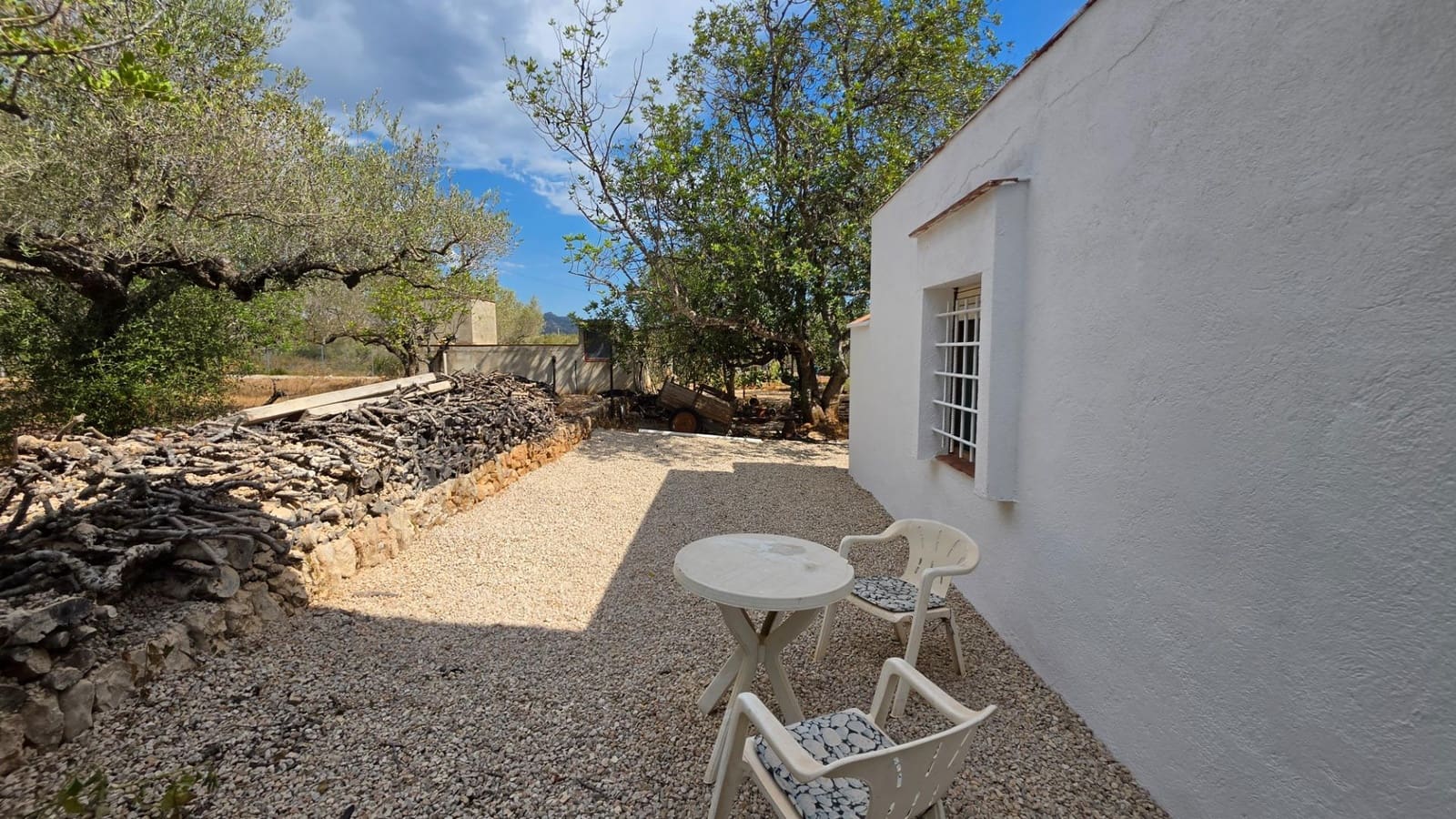 3 soverom Finca/Herregård til salgs i El Perello med svømmebasseng garasje - € 295 000 (Ref: 10094697)