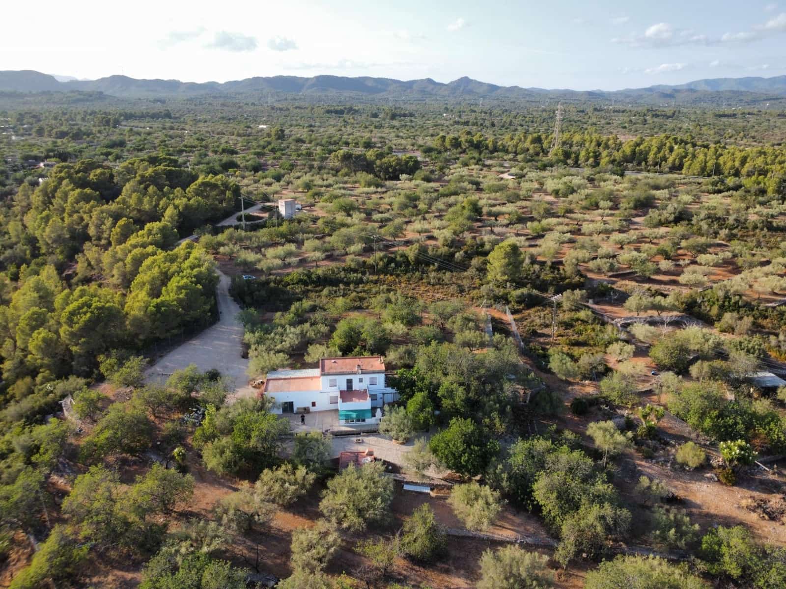 3 soverom Finca/Herregård til salgs i El Perello med svømmebasseng garasje - € 295 000 (Ref: 10094697)