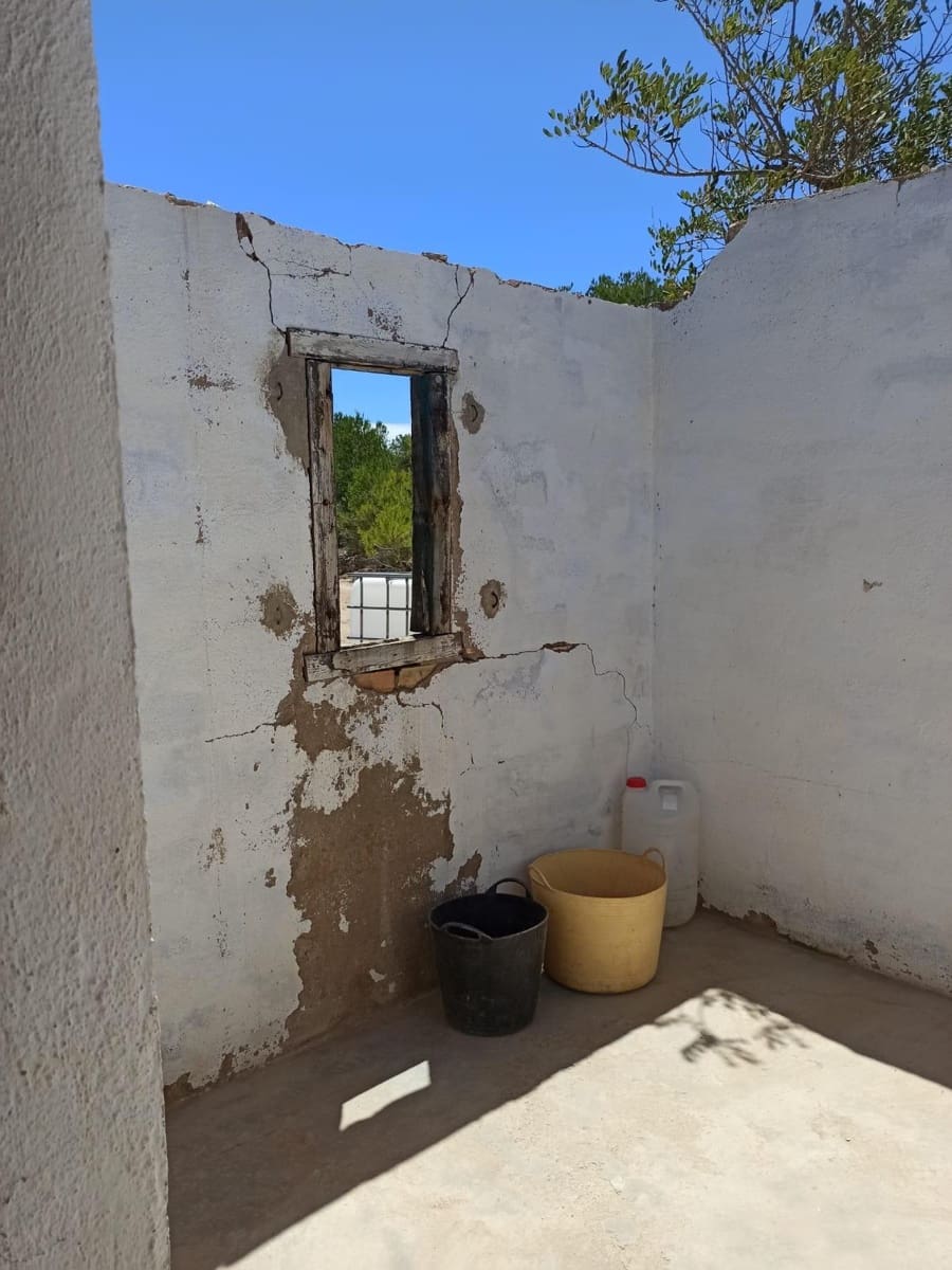 Finca/Landhuis te koop in L'Ametlla de Mar - € 53.000 (Ref: 10115892)