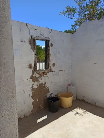 Finca/Landhuis te koop in L'Ametlla de Mar - € 53.000 (Ref: 10115892)
