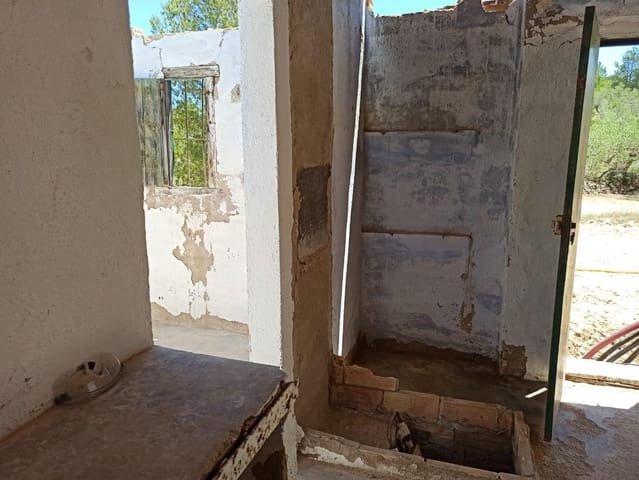 Finca/Landhuis te koop in L'Ametlla de Mar - € 53.000 (Ref: 10115892)