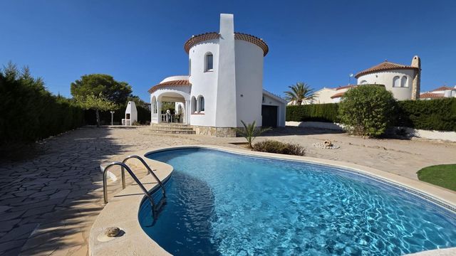 3 soverom Villa til salgs i L'Ametlla de Mar med svømmebasseng - € 340 000 (Ref: 10115893)
