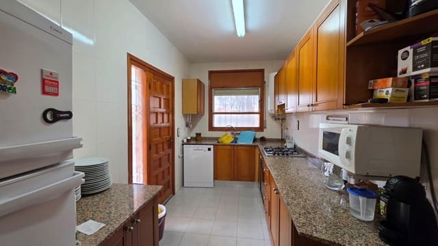 Chalet de 3 habitaciones en L'Ametlla de Mar en venta con piscina garaje - 290.000 € (Ref: 10147149)