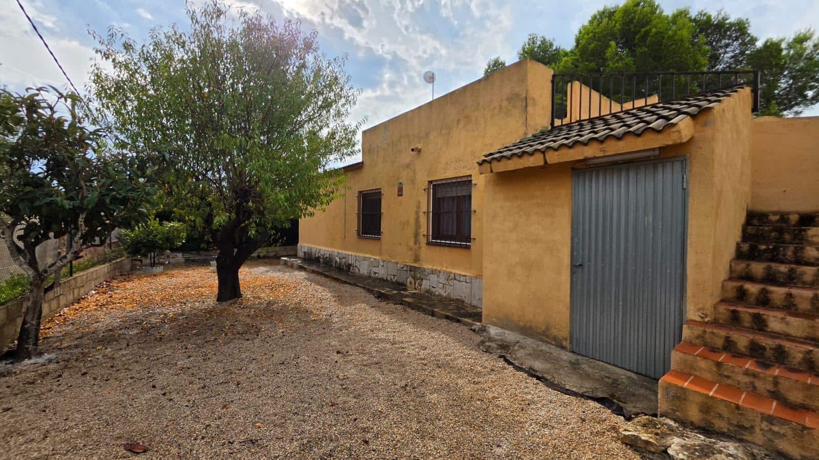Chalet de 3 habitaciones en L'Ametlla de Mar en venta con piscina garaje - 290.000 € (Ref: 10147149)