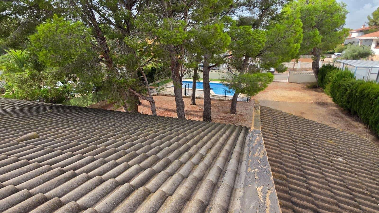 Chalet de 3 habitaciones en L'Ametlla de Mar en venta con piscina garaje - 290.000 € (Ref: 10147149)