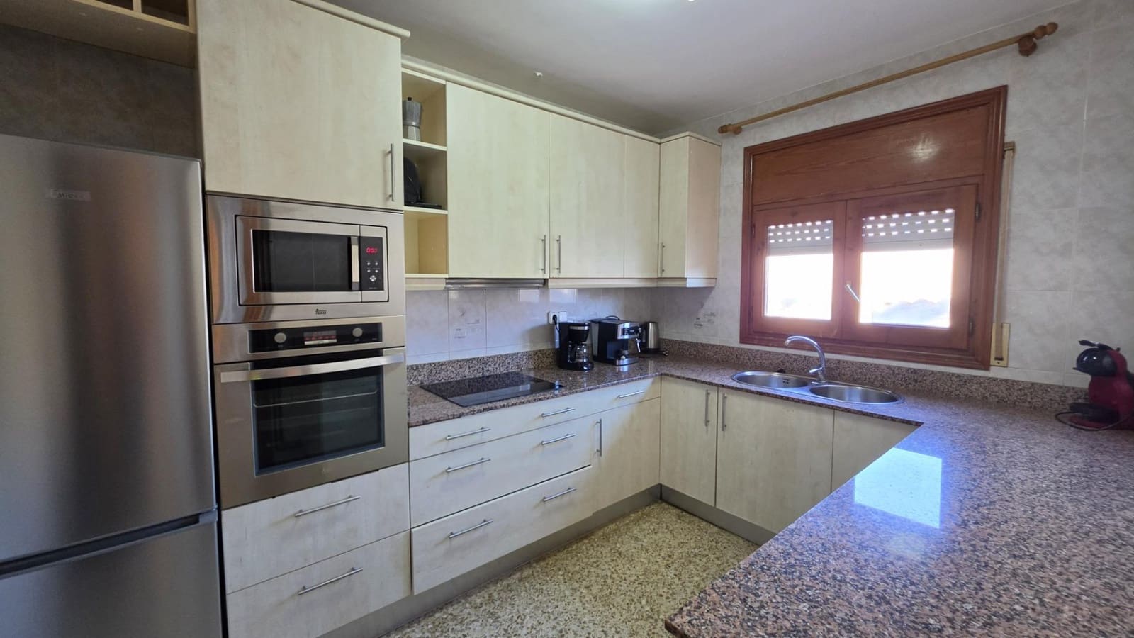 8 Zimmer Villa zu verkaufen in Miami Playa / Miami Platja mit Pool Garage - 580.000 € (Ref: 10165069)