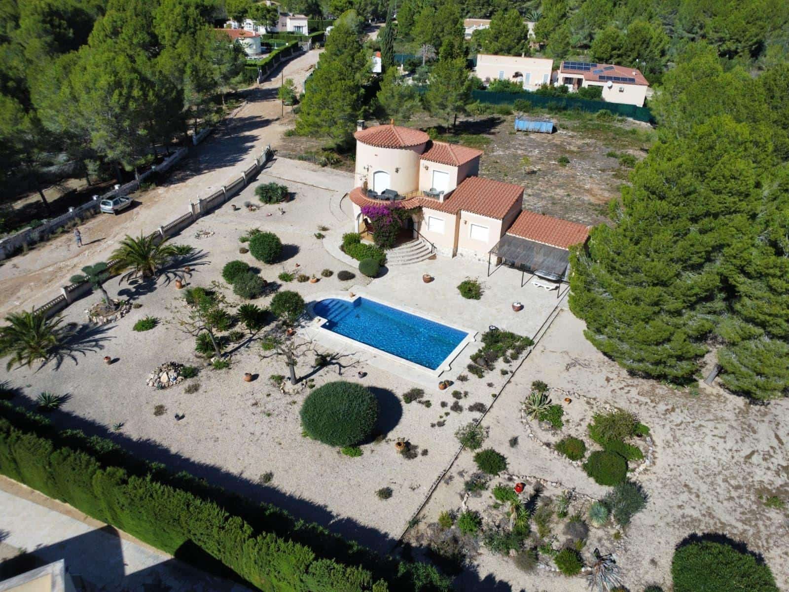 4 soveværelse Villa til salg i L'Ametlla de Mar med swimmingpool garage - € 475.000 (Ref: 10171709)