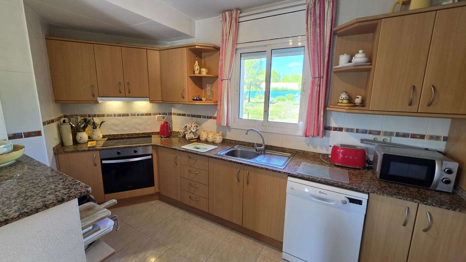 4 soveværelse Villa til salg i L'Ametlla de Mar med swimmingpool garage - € 475.000 (Ref: 10171709)
