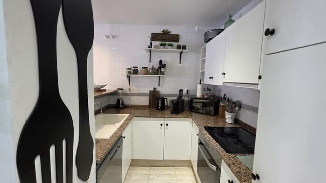 3 soverom Leilighet til salgs i Calafat, L'Ametlla de Mar med svømmebasseng garasje - € 225 000 (Ref: 10180639)