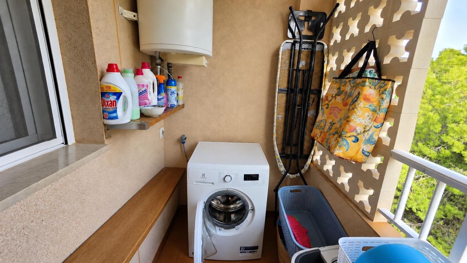 3 soverom Leilighet til salgs i Calafat med svømmebasseng garasje - € 225 000 (Ref: 10180639)