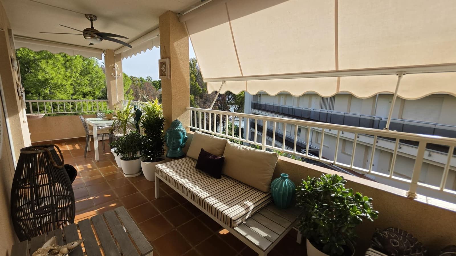 3 soverom Leilighet til salgs i Calafat med svømmebasseng garasje - € 225 000 (Ref: 10180639)