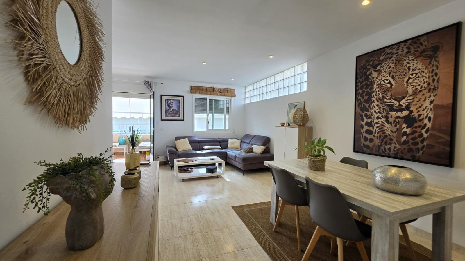 3 soverom Leilighet til salgs i Calafat med svømmebasseng garasje - € 225 000 (Ref: 10180639)