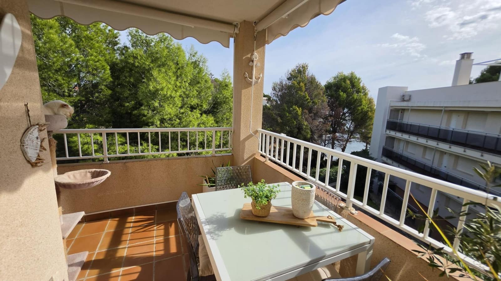 3 soverom Leilighet til salgs i Calafat med svømmebasseng garasje - € 225 000 (Ref: 10180639)
