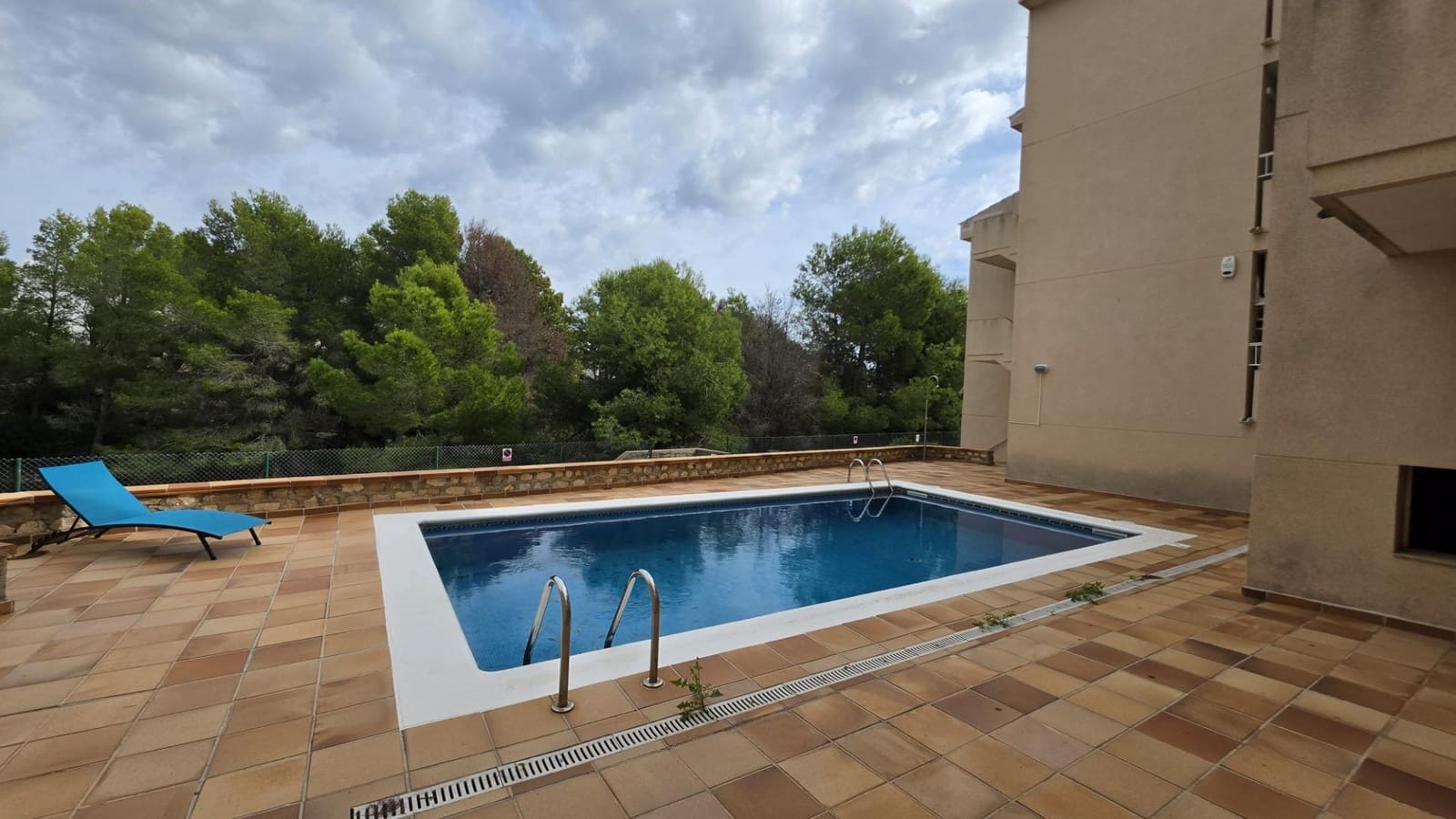 3 soverom Leilighet til salgs i Calafat med svømmebasseng garasje - € 225 000 (Ref: 10180639)