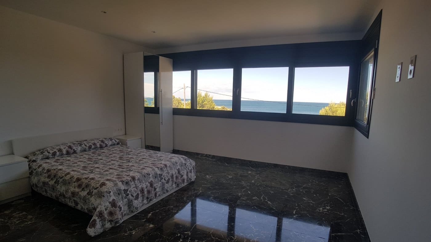 4 soveværelse Villa til salg i L'Ametlla de Mar med swimmingpool garage - € 1.750.000 (Ref: 4950462)