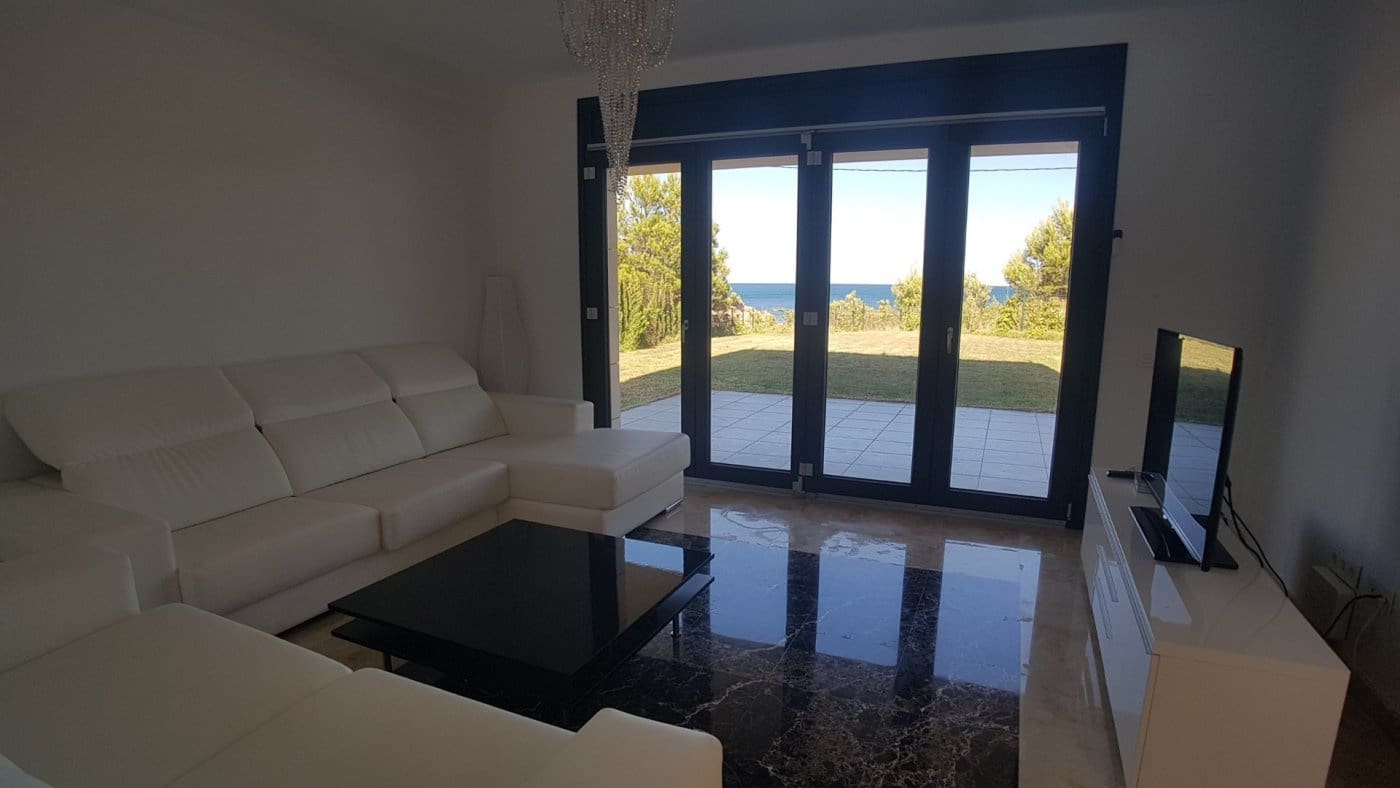 4 soveværelse Villa til salg i L'Ametlla de Mar med swimmingpool garage - € 1.750.000 (Ref: 4950462)