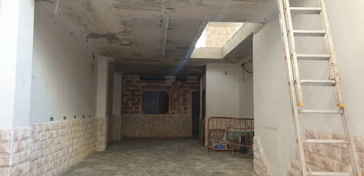 Commercieel te koop in L'Ametlla de Mar - € 189.000 (Ref: 6547561)