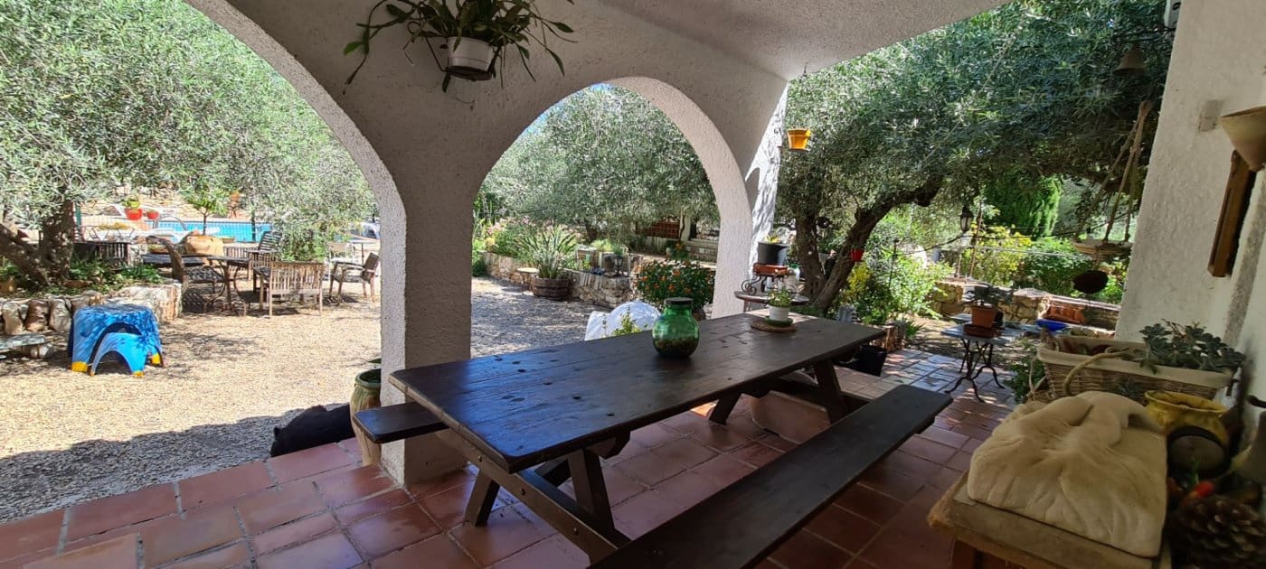 11 soveværelse Finca/Landehus til salg i Tivissa med swimmingpool - € 2.500.000 (Ref: 6586479)