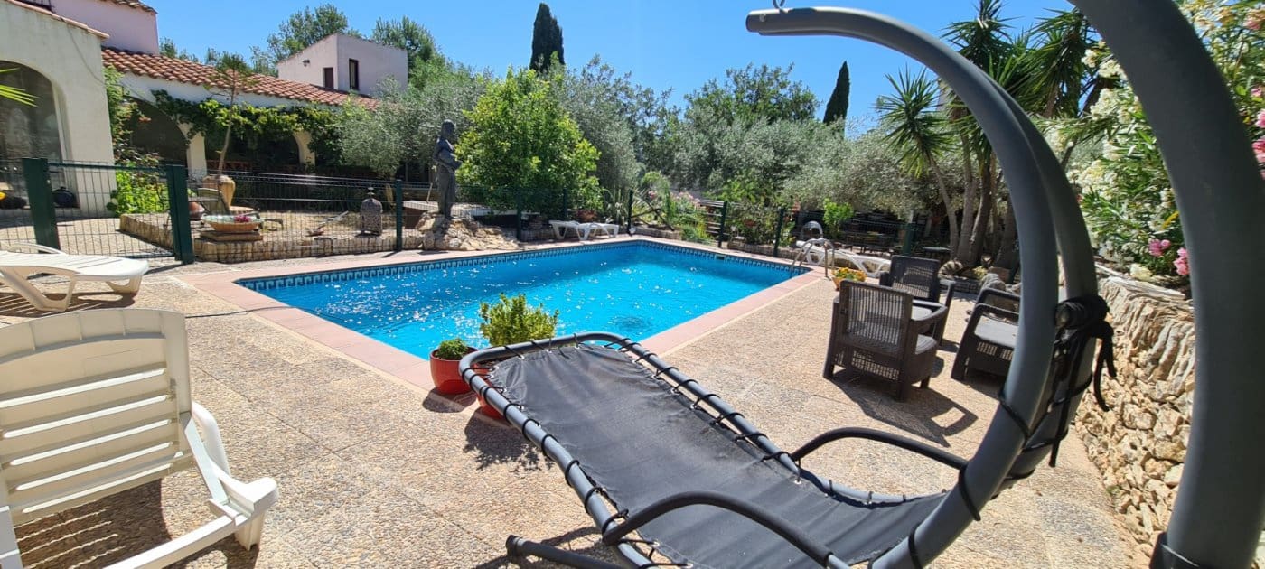 11 soveværelse Finca/Landehus til salg i Tivissa med swimmingpool - € 2.500.000 (Ref: 6586479)