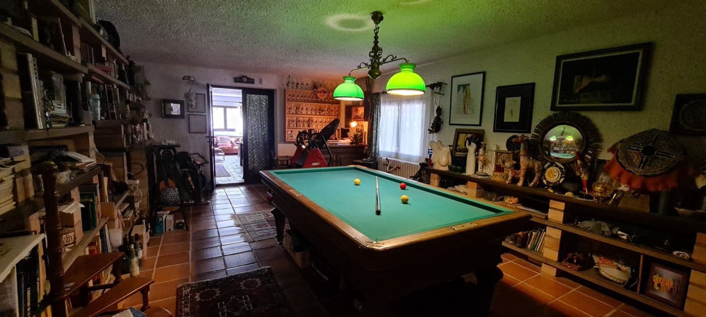 11 soveværelse Finca/Landehus til salg i Tivissa med swimmingpool - € 2.500.000 (Ref: 6586479)