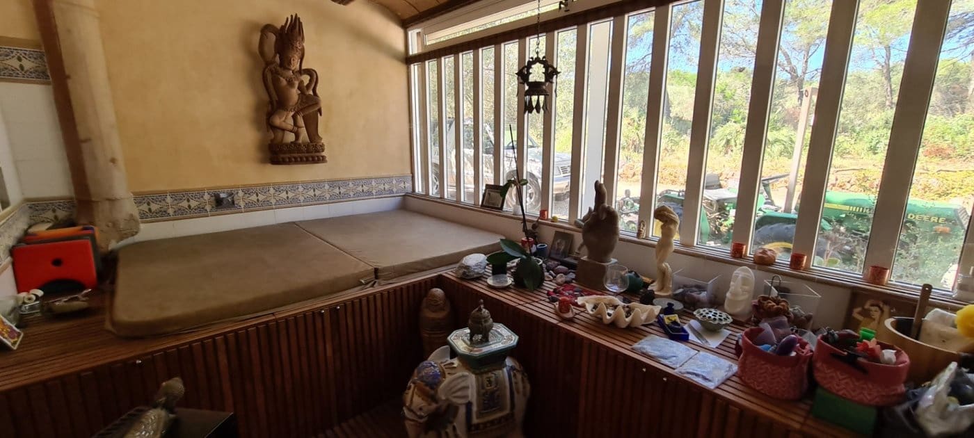 11 soveværelse Finca/Landehus til salg i Tivissa med swimmingpool - € 2.500.000 (Ref: 6586479)