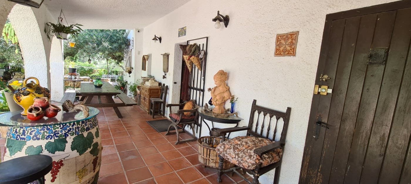 11 soveværelse Finca/Landehus til salg i Tivissa med swimmingpool - € 2.500.000 (Ref: 6586479)