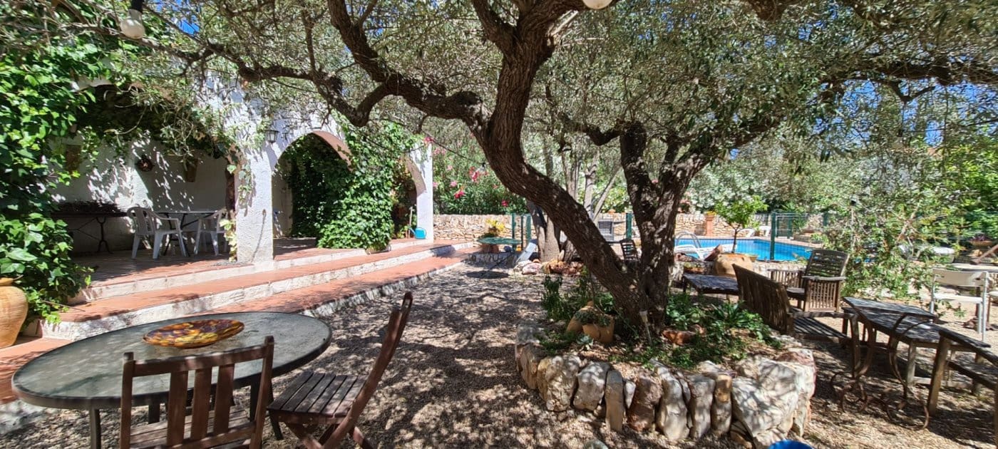 11 soveværelse Finca/Landehus til salg i Tivissa med swimmingpool - € 2.500.000 (Ref: 6586479)