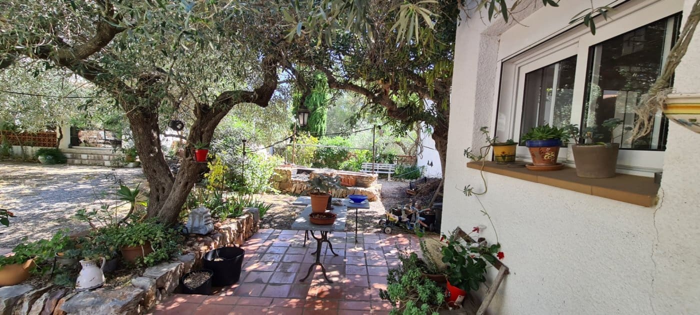 11 soveværelse Finca/Landehus til salg i Tivissa med swimmingpool - € 2.500.000 (Ref: 6586479)