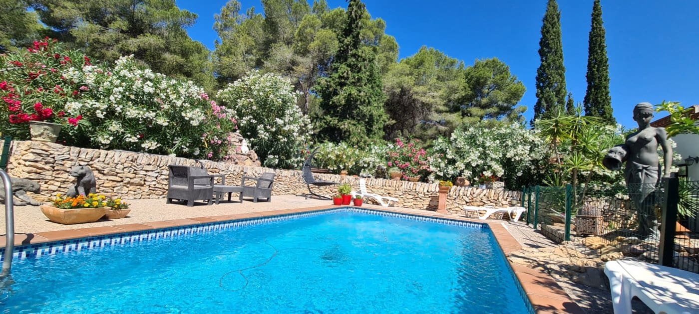 11 soveværelse Finca/Landehus til salg i Tivissa med swimmingpool - € 2.500.000 (Ref: 6586479)