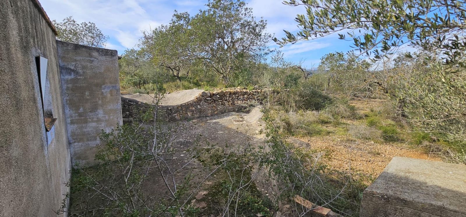 Finca/Herregård til salgs i El Perello - € 48 000 (Ref: 7253745)