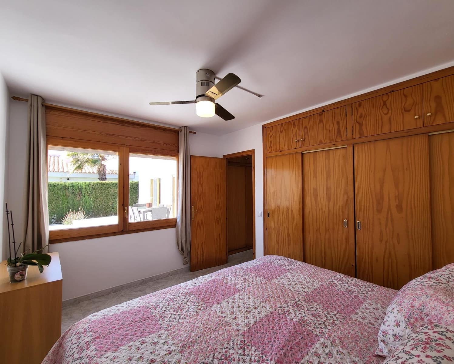 5 soverom Villa til salgs i Calafat med svømmebasseng garasje - € 350 000 (Ref: 7497195)