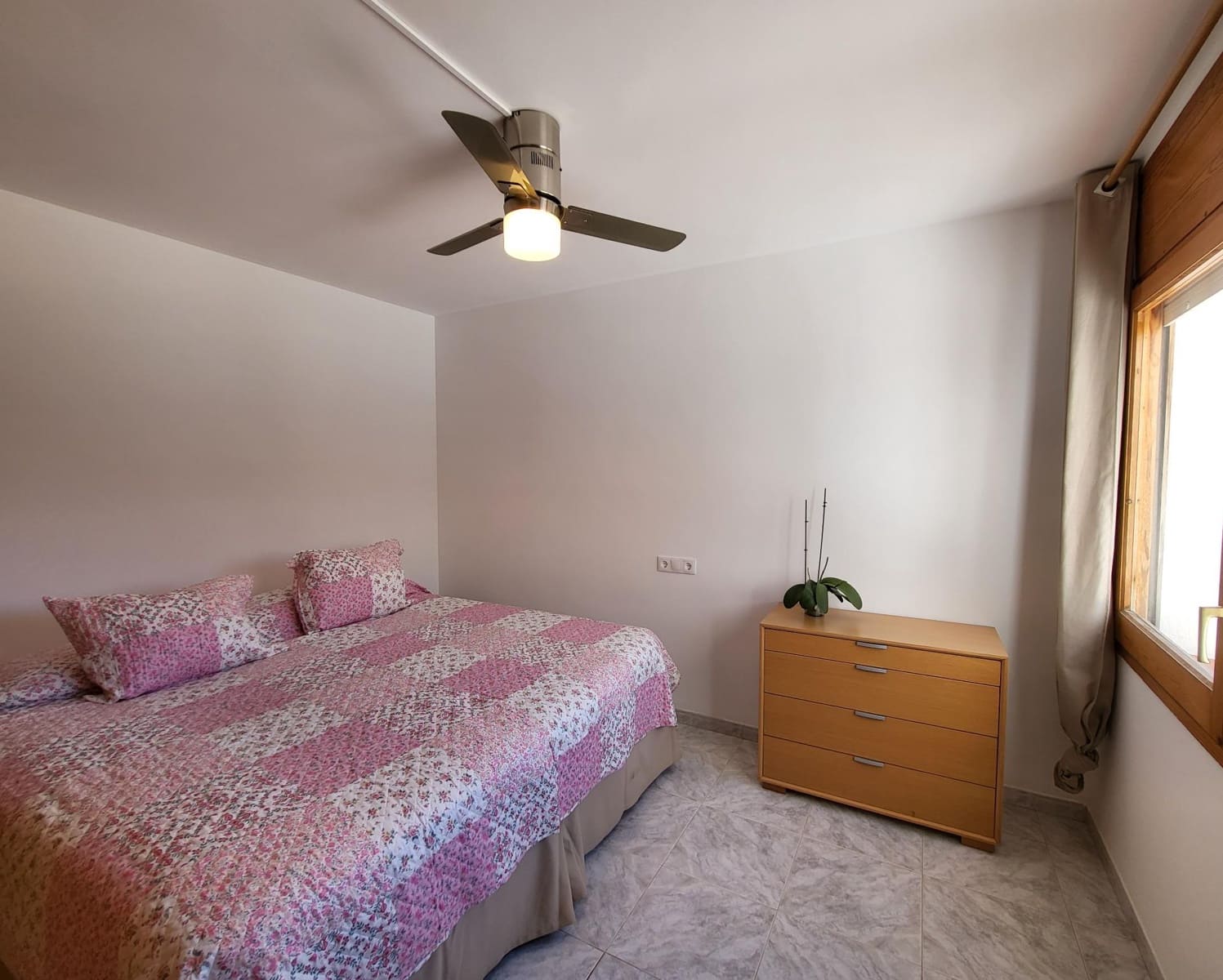 5 soverom Villa til salgs i Calafat med svømmebasseng garasje - € 350 000 (Ref: 7497195)