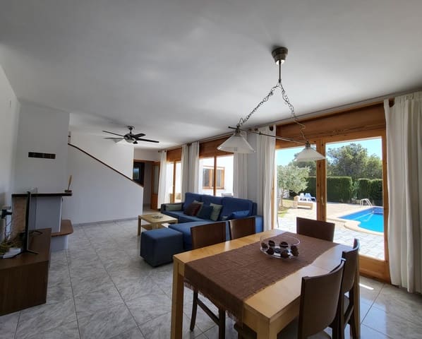 5 soverom Villa til salgs i Calafat, L'Ametlla de Mar med svømmebasseng garasje - € 350 000 (Ref: 7497195)