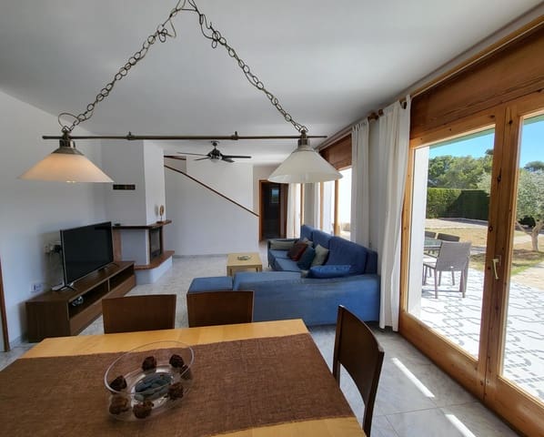 5 soverom Villa til salgs i Calafat, L'Ametlla de Mar med svømmebasseng garasje - € 350 000 (Ref: 7497195)