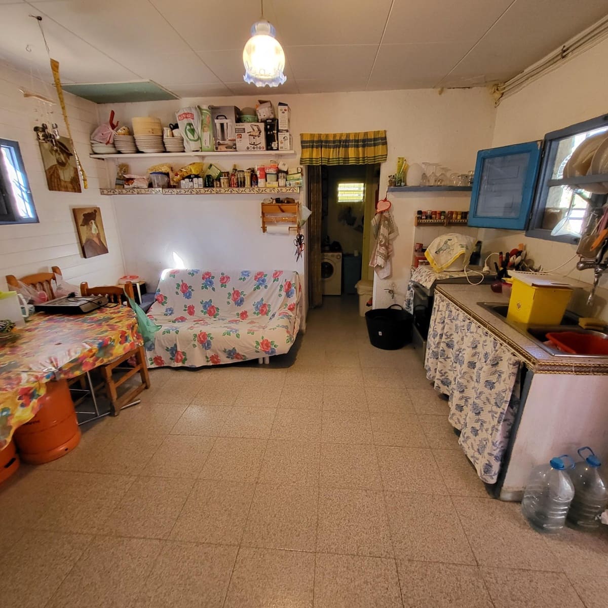 2 soveværelse Finca/Landehus til salg i El Perello med swimmingpool - € 115.000 (Ref: 7717857)