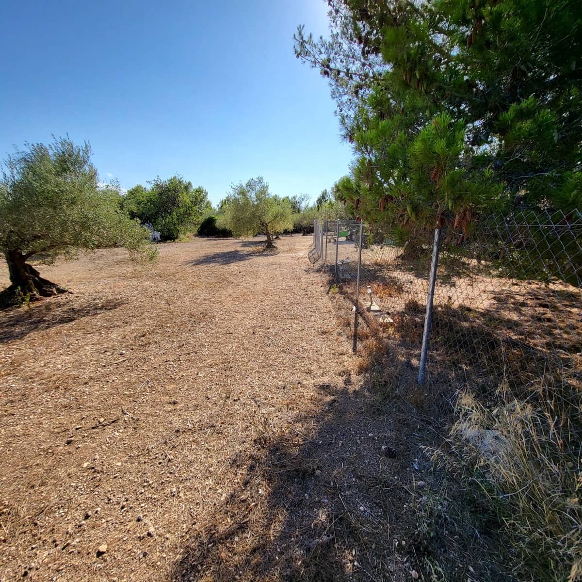 2 soveværelse Finca/Landehus til salg i El Perello med swimmingpool - € 115.000 (Ref: 7717857)