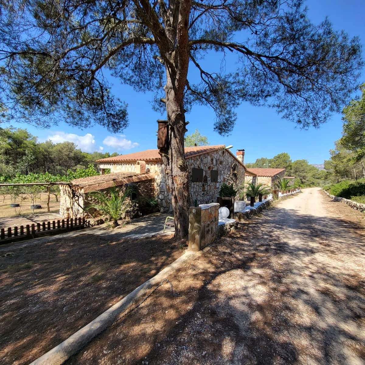 2 bedroom Finca/Country House for sale in El Perello with pool - € 245,000 (Ref: 7758983)