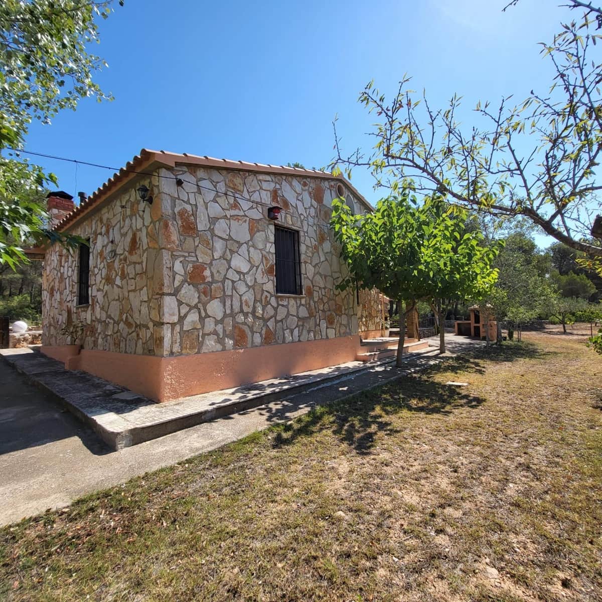 2 bedroom Finca/Country House for sale in El Perello with pool - € 245,000 (Ref: 7758983)