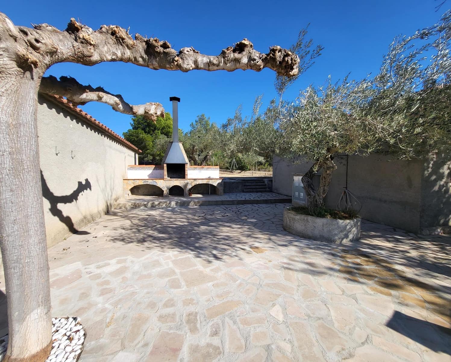 3 soveværelse Finca/Landehus til salg i El Perello med swimmingpool - € 360.000 (Ref: 7959777)