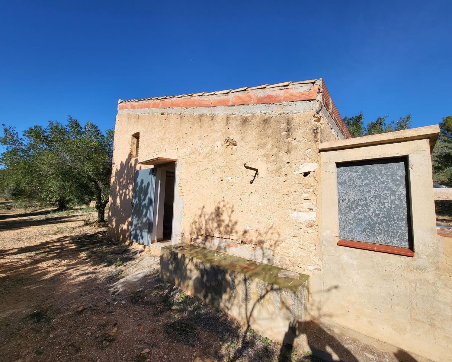 3 soveværelse Finca/Landehus til salg i El Perello med swimmingpool - € 360.000 (Ref: 7959777)