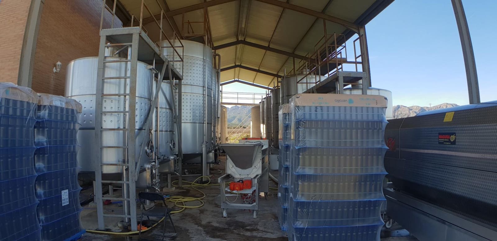 10 soveværelse Finca/Landehus til salg i El Perello - € 1.800.000 (Ref: 7995647)